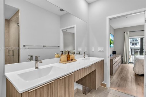 Copropriété à vendre à Doral, Floride: 2 chambres, 121.89 m2 № 2005368 - photo 27