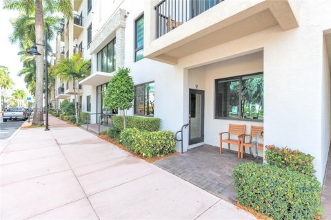 Copropriété à vendre à Doral, Floride: 2 chambres, 121.89 m2 № 2005368 - photo 3