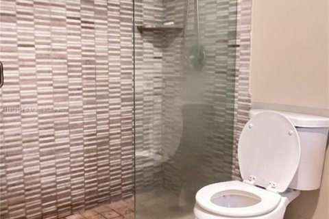 Copropriété à vendre à South Palm Beach, Floride: 2 chambres, 130.43 m2 № 1898272 - photo 24