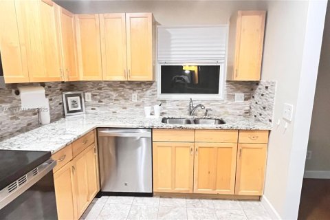 Copropriété à vendre à South Palm Beach, Floride: 2 chambres, 130.43 m2 № 1898272 - photo 9