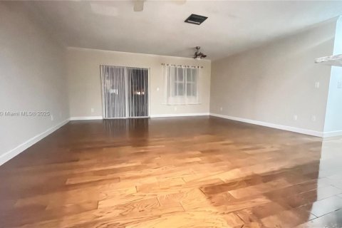 Copropriété à vendre à South Palm Beach, Floride: 2 chambres, 130.43 m2 № 1898272 - photo 15