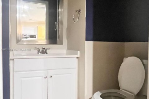 Copropriété à vendre à South Palm Beach, Floride: 2 chambres, 130.43 m2 № 1898272 - photo 21