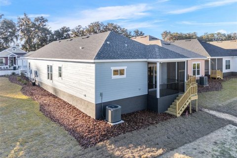 House in Newberry, Florida 3 bedrooms, 166.02 sq.m. № 1542855 - photo 20