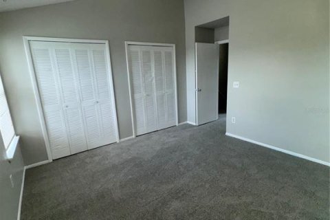 Townhouse in Kissimmee, Florida 2 bedrooms, 92.16 sq.m. № 1916497 - photo 15