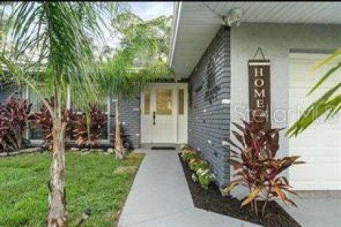 Villa ou maison à vendre à Sarasota, Floride: 5 chambres, 232.26 m2 № 1518271 - photo 1