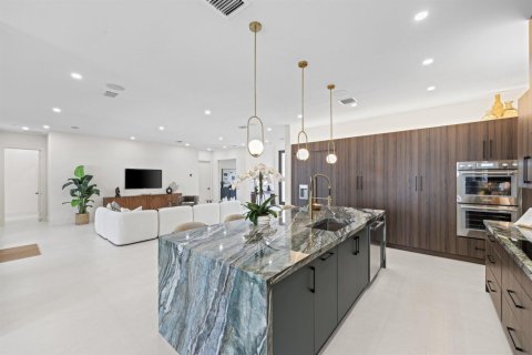 Villa ou maison à vendre à Riviera Beach, Floride: 4 chambres, 386.1 m2 № 2190241 - photo 30