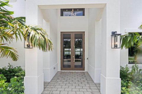 Villa ou maison à vendre à Riviera Beach, Floride: 4 chambres, 386.1 m2 № 2190241 - photo 4