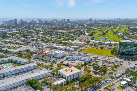 Commercial property in Fort Lauderdale, Florida № 1696196 - photo 5