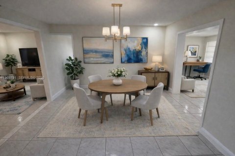 House in Hollywood, Florida 6 bedrooms, 269.23 sq.m. № 2030627 - photo 12