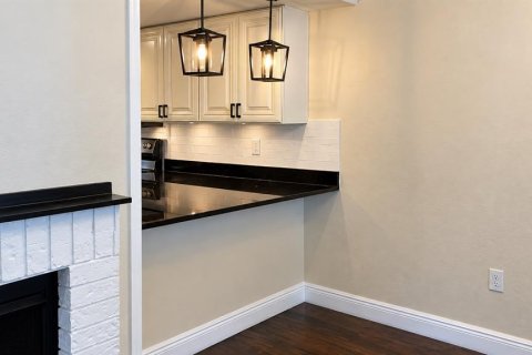 Condo in Winter Park, Florida, 2 bedrooms № 2379098 - photo 21