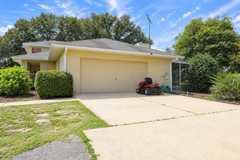 Villa ou maison à vendre à Weirsdale, Floride: 3 chambres, 240.52 m2 № 2416777 - photo 4