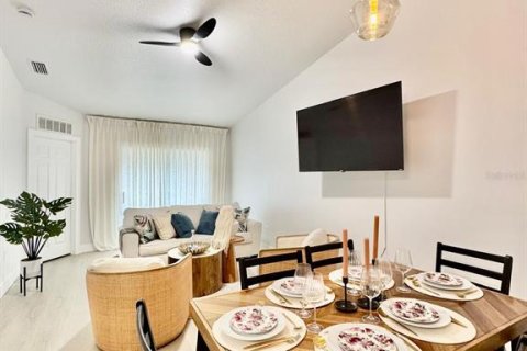 Condominio en alquiler en Kissimmee, Florida, 3 dormitorios, 111.67 m2 № 1776927 - foto 29