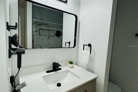 Condominio en alquiler en Kissimmee, Florida, 3 dormitorios, 111.67 m2 № 1776927 - foto 13