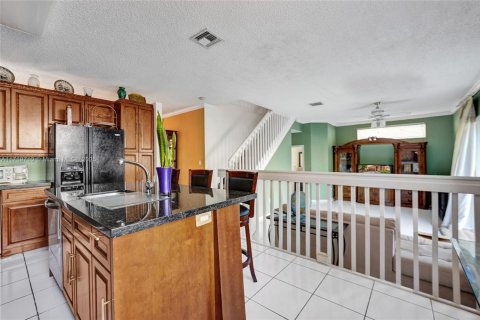 House in Miramar, Florida 3 bedrooms, 203.36 sq.m. № 1697127 - photo 21