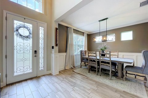 House in Spring Hill, Florida 5 bedrooms, 328.04 sq.m. № 2208944 - photo 8