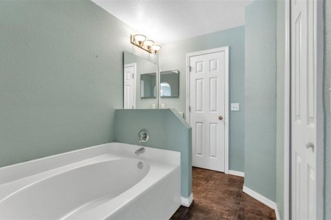 Casa en venta en Lakeland, Florida, 3 dormitorios, 115.57 m2 № 1914920 - foto 15
