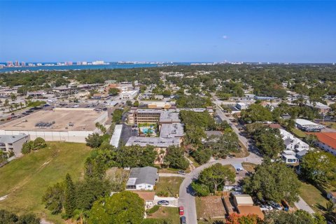 Condominio en alquiler en Belleair Bluffs, Florida, 1 dormitorio, 64.1 m2 № 1910058 - foto 30