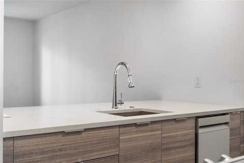Condominio en alquiler en Belleair Bluffs, Florida, 1 dormitorio, 64.1 m2 № 1910058 - foto 8