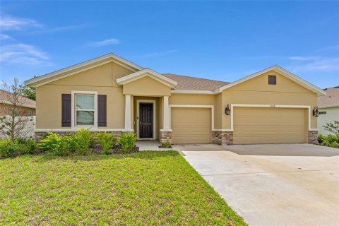 House in Ocala, Florida 4 bedrooms, 258.92 sq.m. № 1777016 - photo 2
