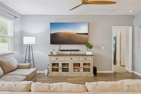 Купить виллу или дом в Таварес, Флорида 5 комнат, 132.39м2, № 2266299 - фото 13