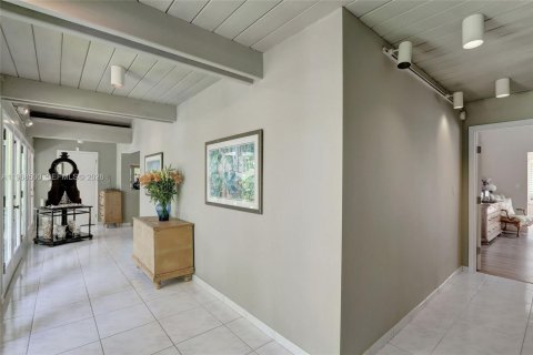 Casa en alquiler en Pinecrest, Florida, 5 dormitorios, 401.62 m2 № 2029955 - foto 15