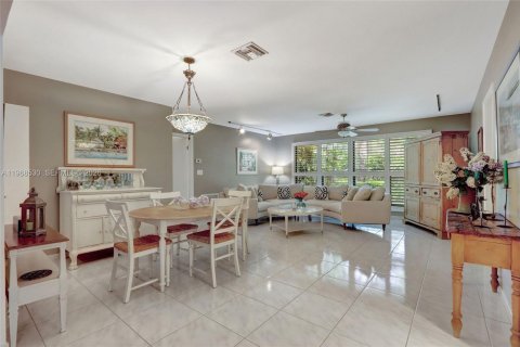 Casa en alquiler en Pinecrest, Florida, 5 dormitorios, 401.62 m2 № 2029955 - foto 22