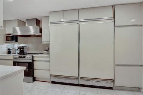 Casa en alquiler en Pinecrest, Florida, 5 dormitorios, 401.62 m2 № 2029955 - foto 25