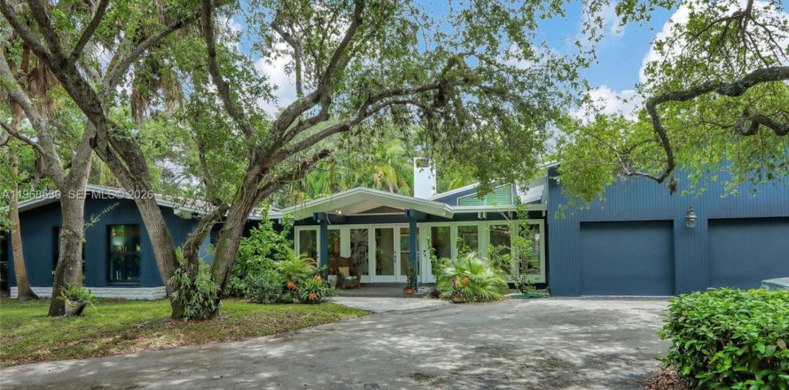 Casa en Pinecrest, Florida 5 dormitorios, 401.62 m2 № 2029955