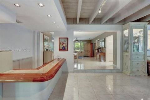 Casa en alquiler en Pinecrest, Florida, 5 dormitorios, 401.62 m2 № 2029955 - foto 21
