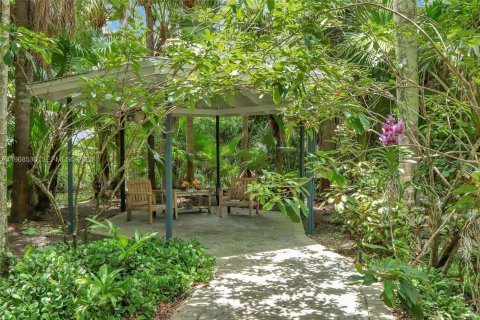 Casa en alquiler en Pinecrest, Florida, 5 dormitorios, 401.62 m2 № 2029955 - foto 9