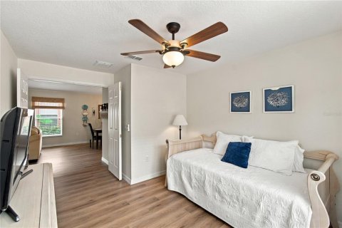 Villa ou maison à vendre à Poinciana, Floride: 2 chambres, 143.35 m2 № 2408440 - photo 25