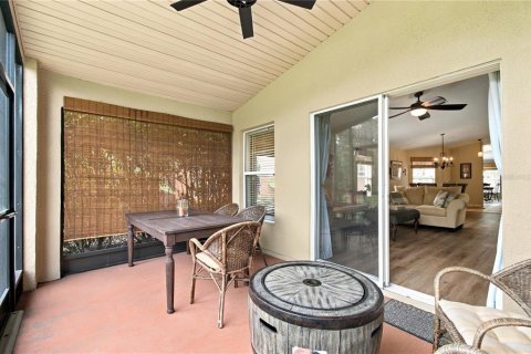 Villa ou maison à vendre à Poinciana, Floride: 2 chambres, 143.35 m2 № 2408440 - photo 29