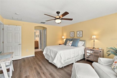 Villa ou maison à vendre à Poinciana, Floride: 2 chambres, 143.35 m2 № 2408440 - photo 7