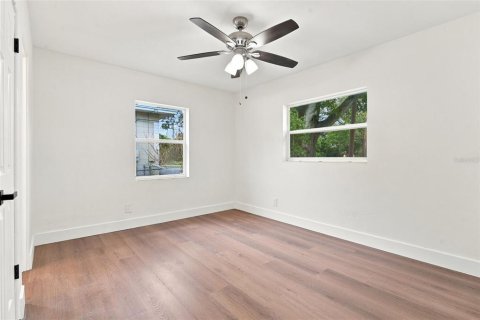 Villa ou maison à vendre à Orlando, Floride: 4 chambres, 179.58 m2 № 2227769 - photo 21