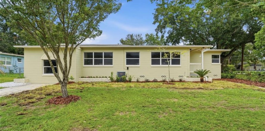 Villa ou maison à Orlando, Floride 4 chambres, 179.58 m2 № 2227769