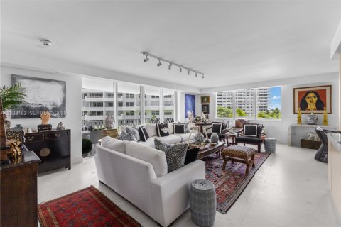 Copropriété à vendre à Key Biscayne, Floride: 2 chambres, 149.57 m2 № 2242163 - photo 6