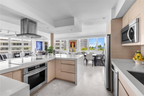 Copropriété à vendre à Key Biscayne, Floride: 2 chambres, 149.57 m2 № 2242163 - photo 16