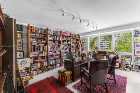 Copropriété à vendre à Key Biscayne, Floride: 2 chambres, 149.57 m2 № 2242163 - photo 26