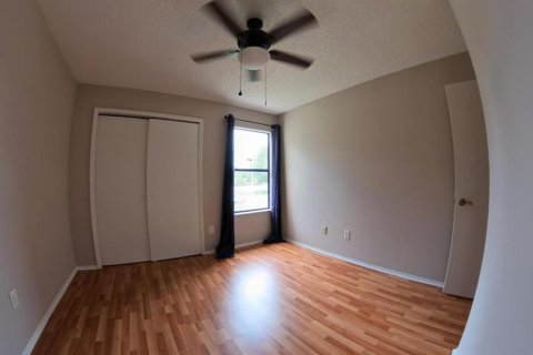 Townhouse in Orlando, Florida 3 bedrooms, 142.33 sq.m. № 1755596 - photo 16