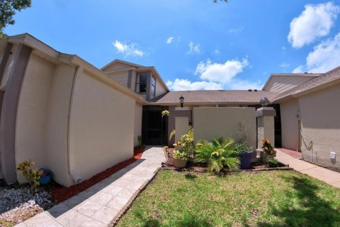 Townhouse in Orlando, Florida 3 bedrooms, 142.33 sq.m. № 1755596 - photo 3