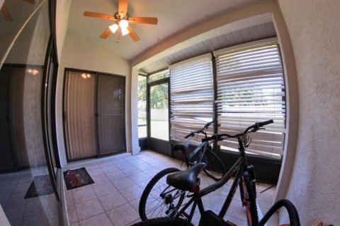 Townhouse in Orlando, Florida 3 bedrooms, 142.33 sq.m. № 1755596 - photo 23