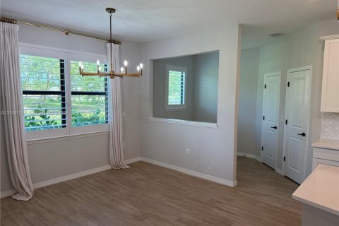 Villa ou maison à louer à Tamarac, Floride: 4 chambres, 245.82 m2 № 2084251 - photo 7