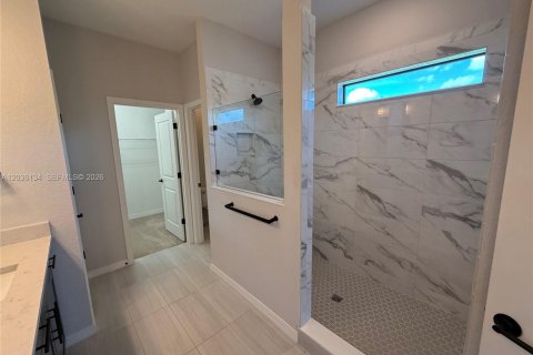 Villa ou maison à louer à Tamarac, Floride: 4 chambres, 245.82 m2 № 2084251 - photo 14