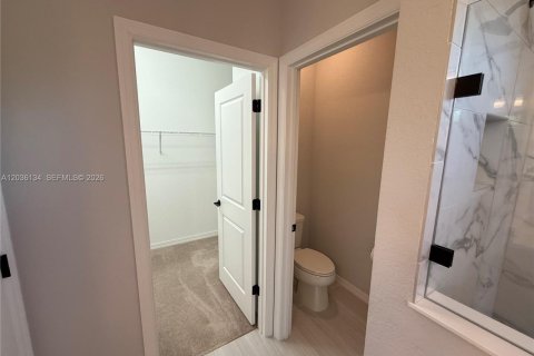 Villa ou maison à louer à Tamarac, Floride: 4 chambres, 245.82 m2 № 2084251 - photo 15