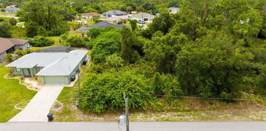 Land in North Port, Florida № 2162525