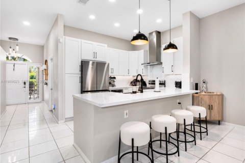 Touwnhouse à vendre à Fort Lauderdale, Floride: 2 chambres, 156.08 m2 № 2030359 - photo 7