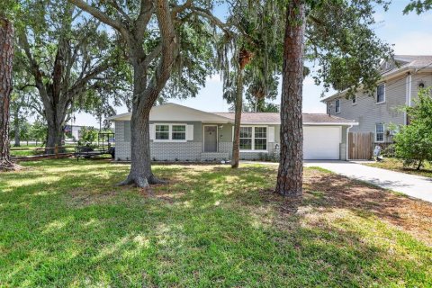Casa en venta en New Port Richey, Florida, 2 dormitorios, 105.07 m2 № 2258408 - foto 3