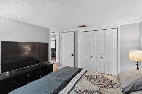 Casa en venta en New Port Richey, Florida, 2 dormitorios, 105.07 m2 № 2258408 - foto 24