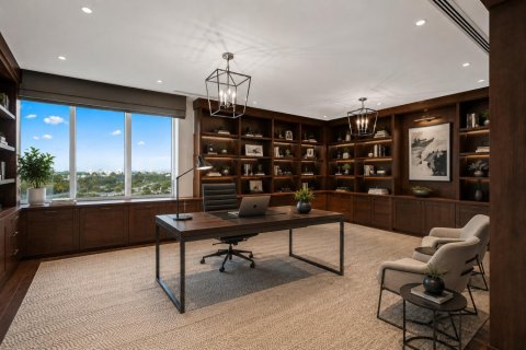 Condo in Palm Beach, Florida, 5 bedrooms № 2087655 - photo 21