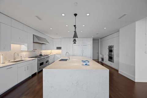 Condo in Palm Beach, Florida, 5 bedrooms № 2087655 - photo 7